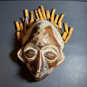 Carved Wooden African Chokwe Mask Mwana Congo [Item 896]